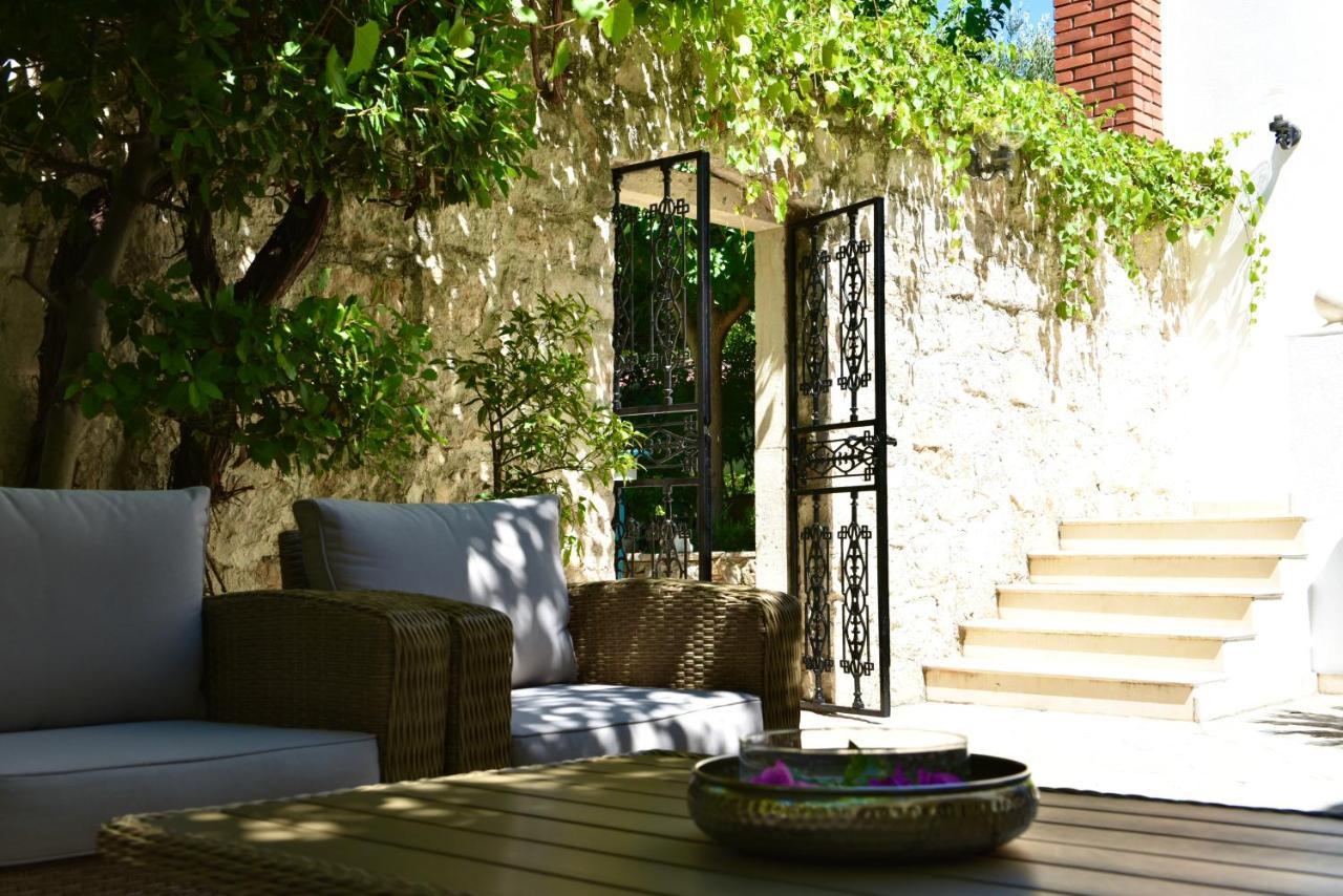 Villa Giardino Heritage Boutique Hotel Bol Buitenkant foto