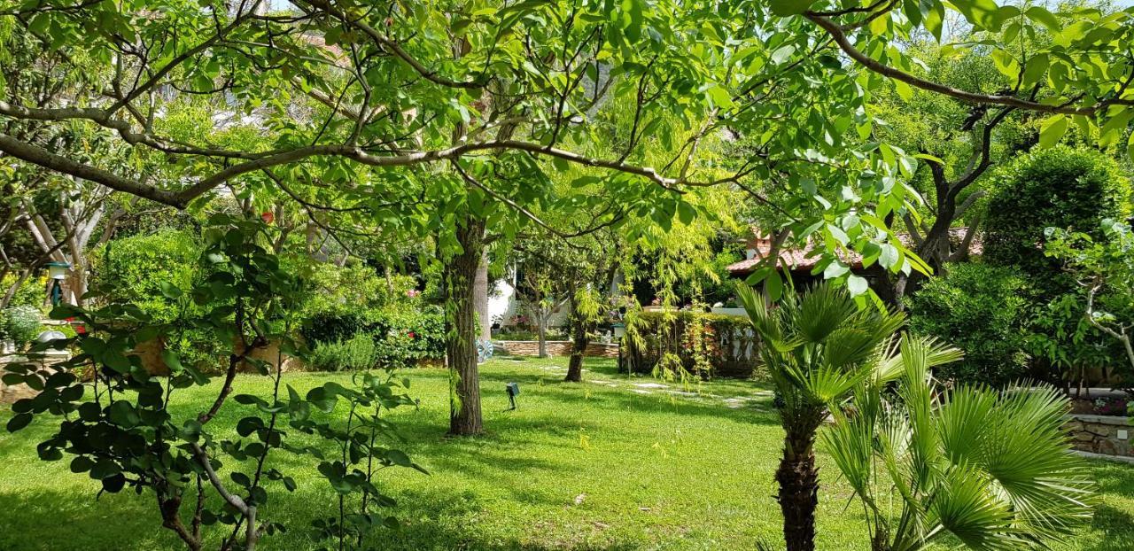 Villa Giardino Heritage Boutique Hotel Bol Buitenkant foto